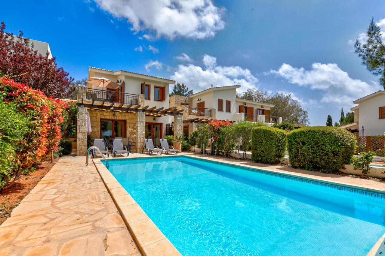 2 Bedroom Villa Destu With Private Pool And Golf Views, Aphrodite Hills Resort Куклия Экстерьер фото